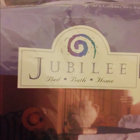 Lot 2 twin sheets wine cotton poly - Picture 5 of 8